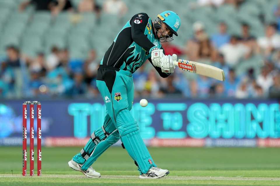 Matt Renshaw led the Heat chase with a 50-ball 90*