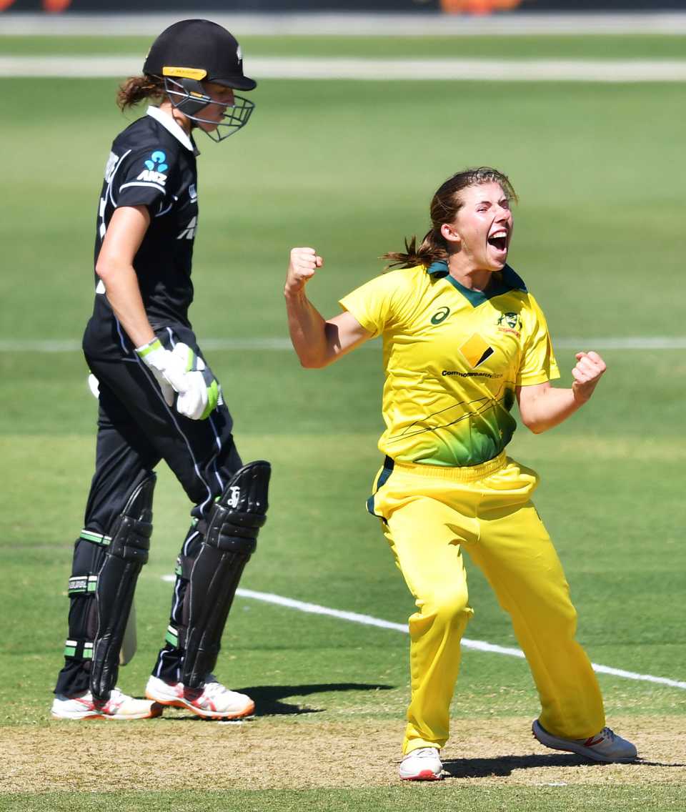Georgia Wareham celebrates a success, Australia Women v New Zealand Women, 2nd ODI, Adelaide, February 24, 2019