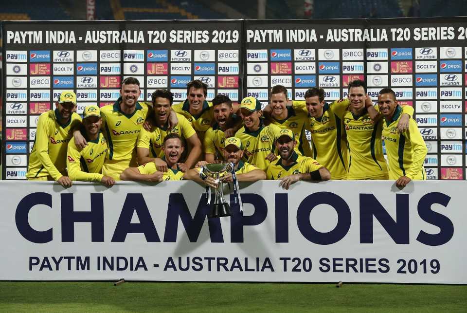 Australia's T20I squad celebrate after winning the series 2-0 against India, India v Australia, 2nd T20I, Bengaluru, February 27, 2019