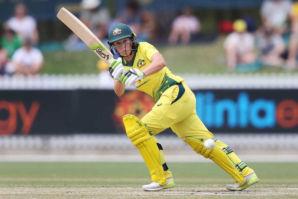 Alyssa Healy works through the leg side, Australia v New Zealand, 3rd ODI, Melbourne, March 3, 2019