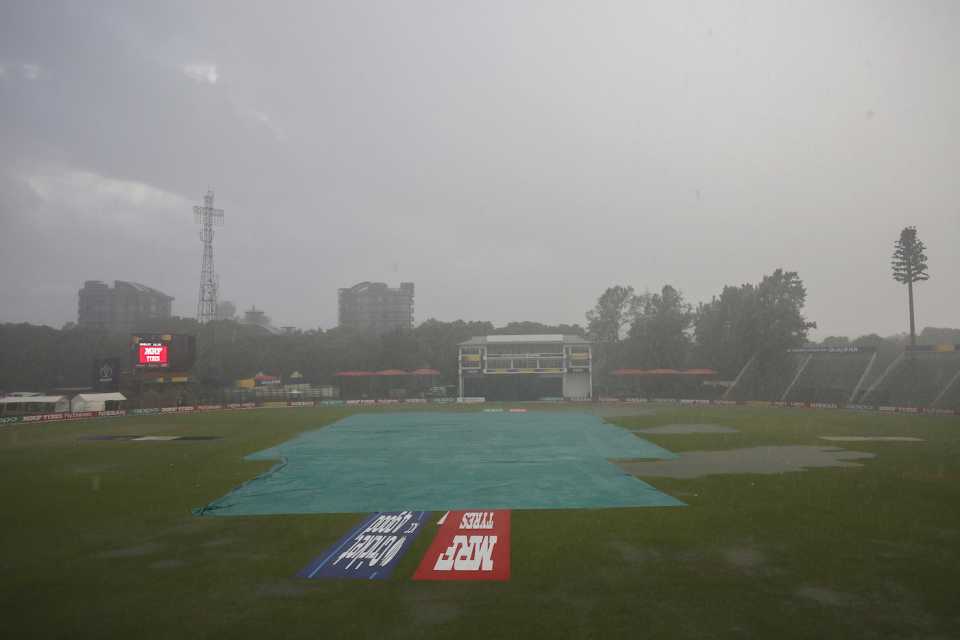 The rain came down when Scotland were 125 for 5, in the 36th over, chasing 199