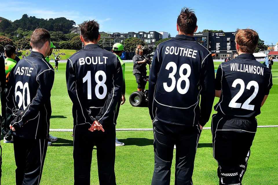 Todd Astle, Trent Boult, Tim Southee and Kane Williamson stand by the boundary
