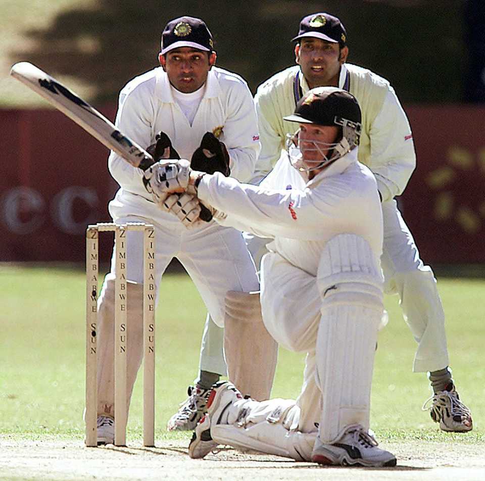 Andy Flower sweeps, Zimbabwe v India, first Test, day three, Bulawayo, June 9, 2001