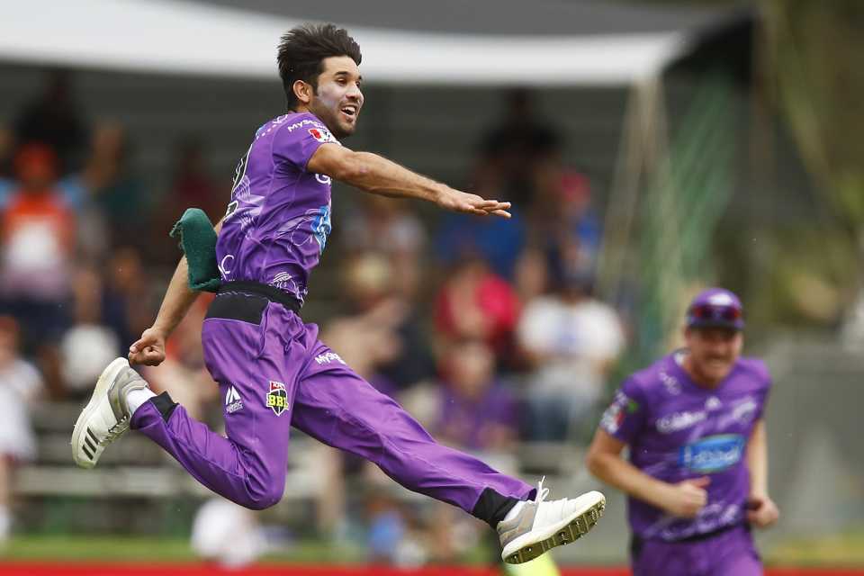 Qais Ahmad's 4 for 12 swung the low-scoring game the Hurricanes' way