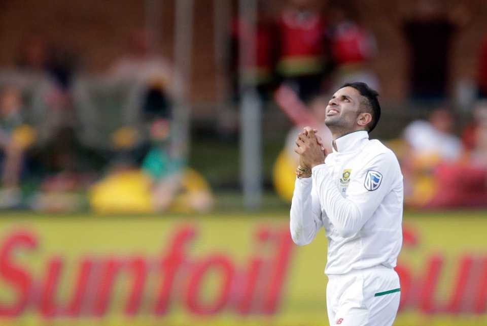 Keshav Maharaj celebrates the dismissal of Blessing Muzarabani, day two, only Test, South Africa v Zimbabwe, St George's Park, Port Elizabeth, December 27, 2017. 