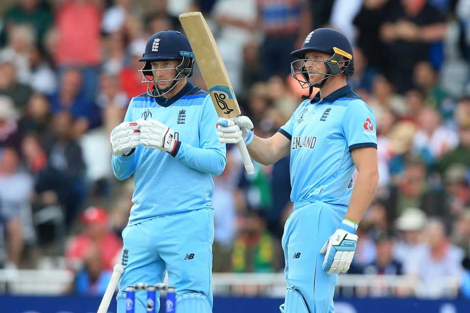 Joe Root and Jos Buttler in action during the 2019 World Cup, England v Pakistan, World Cup 2019, Trent Bridge, June 3, 2019