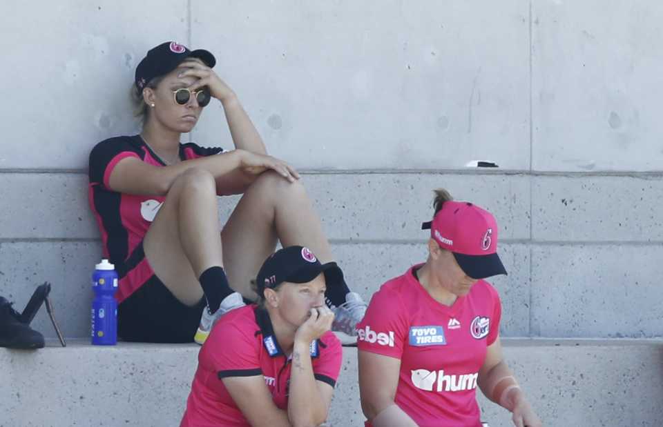 Ashleigh Gardner looks on after being ruled out with concussion concerns