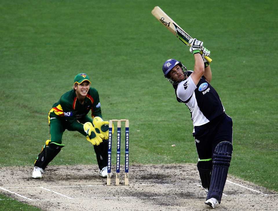 Aaron Finch hits a six, Victoria v Tasmania, FR Cup final, Melbourne, February 28, 2010