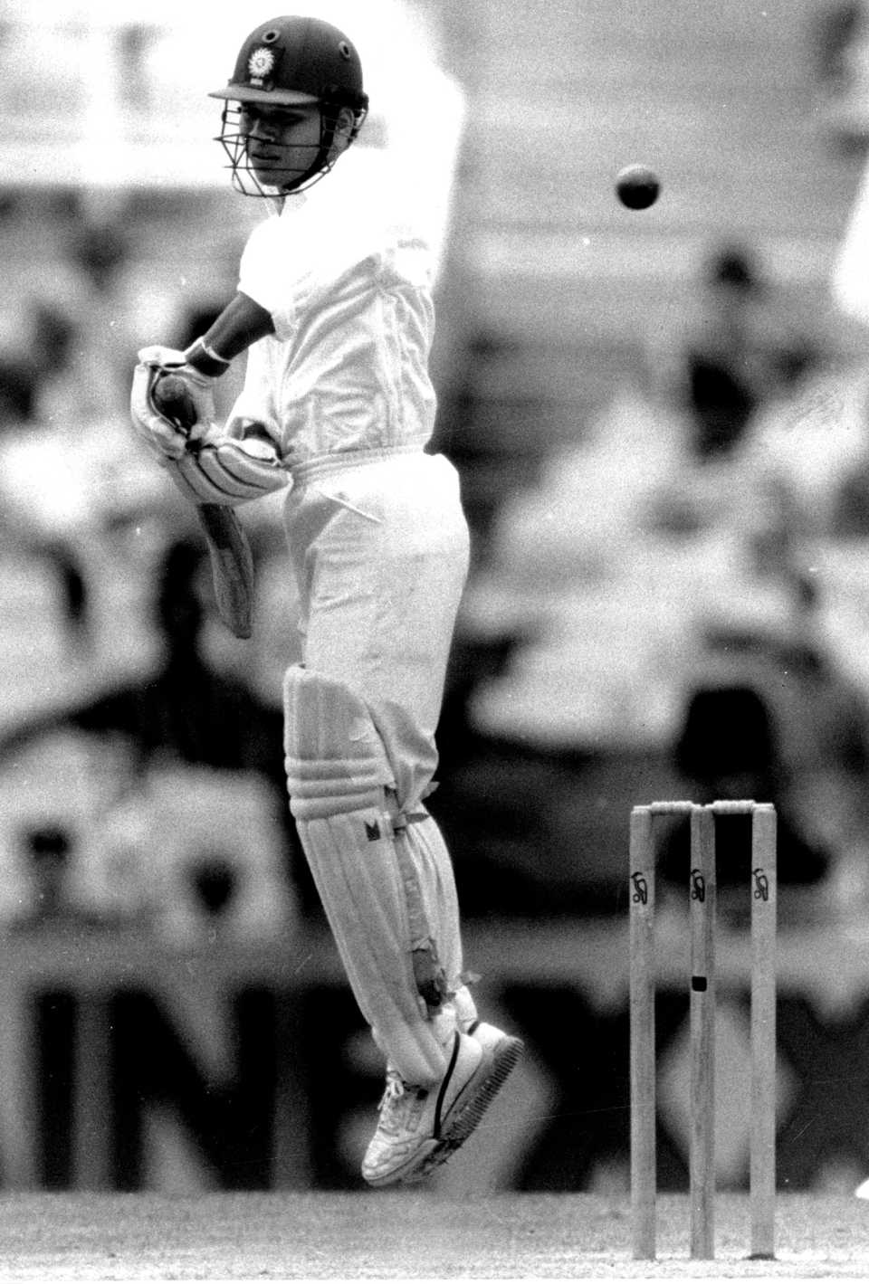 Sachin Tendulkar became the youngest batsman to score a Test hundred in Australia, Australia v India, 3rd Test, Sydney, 4th day, January 5, 1992