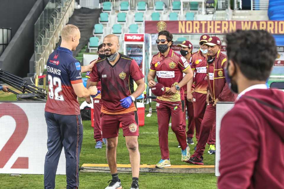 Masks, gloves and more. Cricket in the time of a pandemic, Maratha Arabians vs Northern Warriors, Abu Dhabi T10 League, Abu Dhabi, January 28, 2021