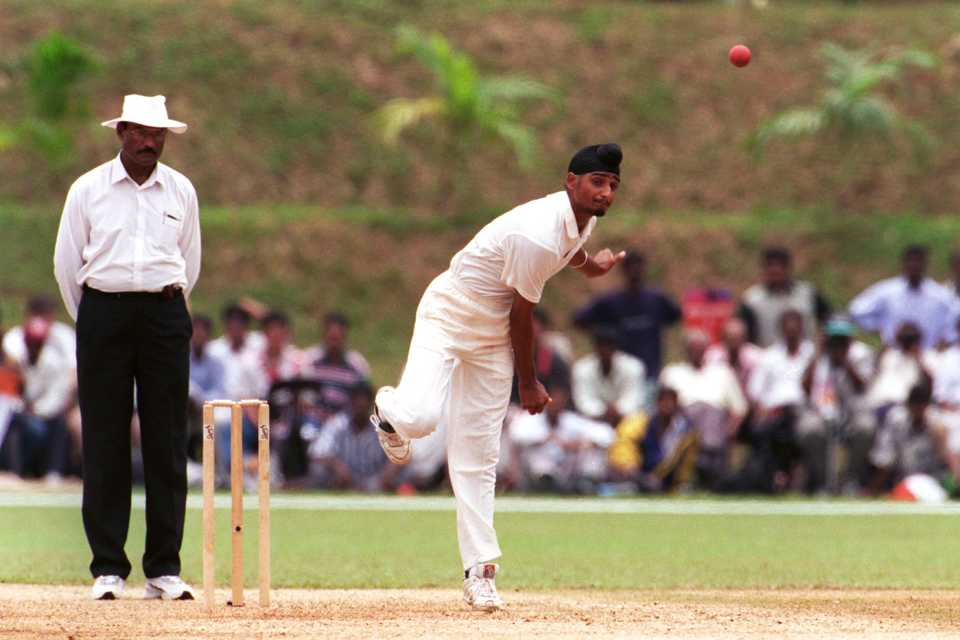 Harbhajan Singh bowls