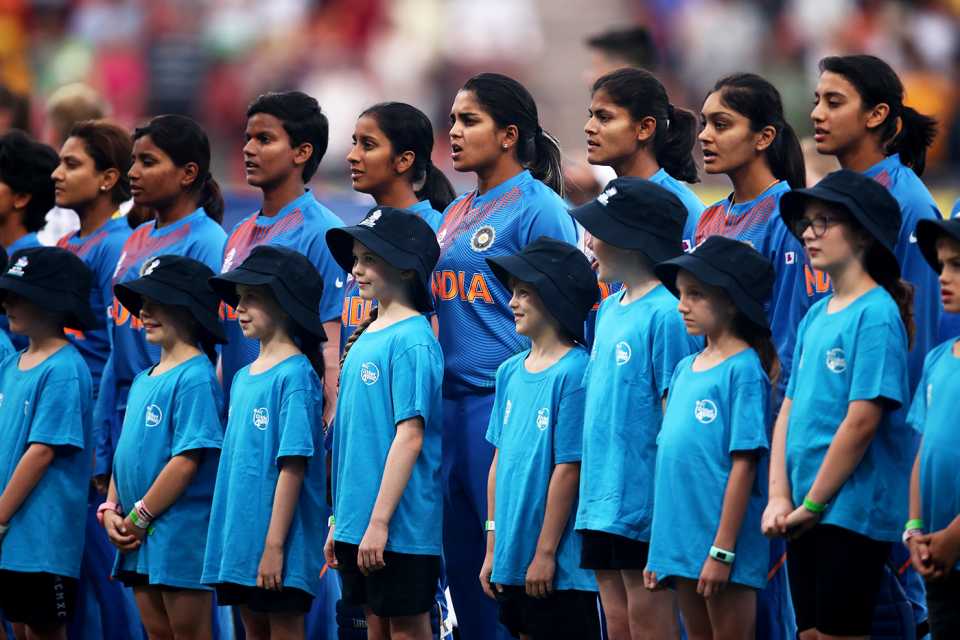 India sing the national anthem, Australia v India, Women's T20 World Cup, Sydney, February 21, 2020