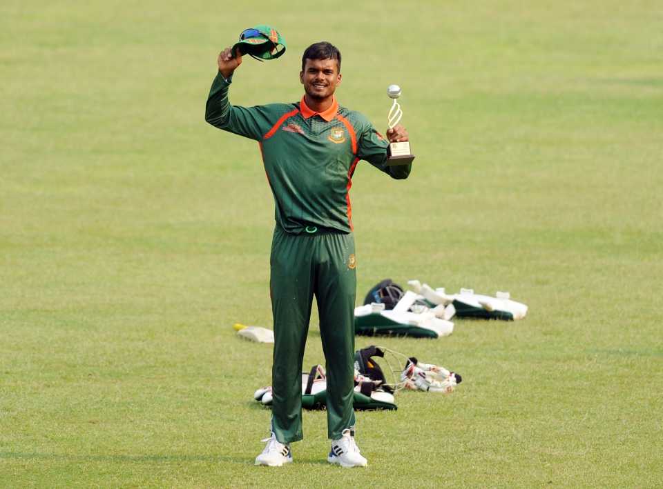 Bangladesh Emerging Team pacer Sumon Khan poses with his Player-of-the-Match Trophy, Bangladesh Emerging Team  vs Ireland Wolves, Dhaka, March 12, 2021