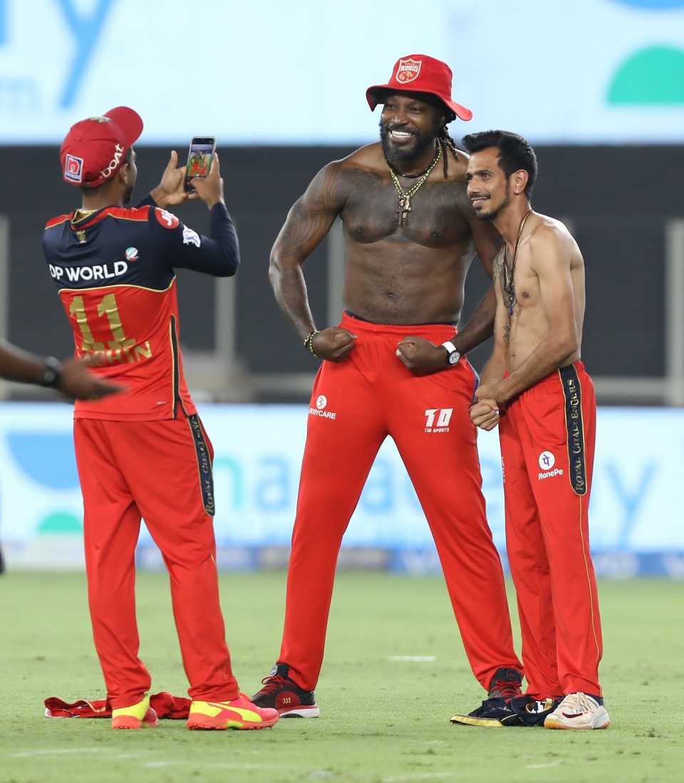 Chris Gayle and Yuzvendra Chahal pose bare-chested, Punjab Kings vs Royal Challengers Bangalore, IPL 2021, Ahmedabad, April 30, 2021