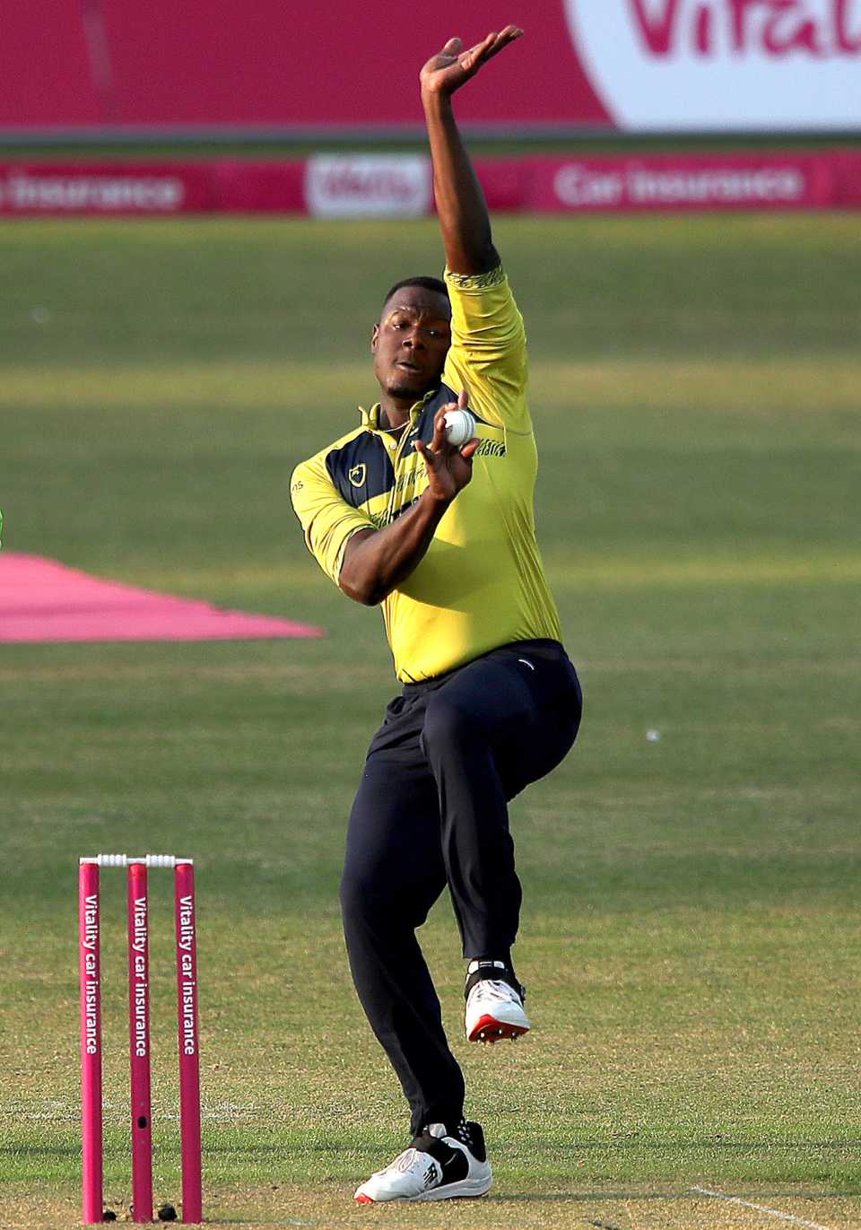 Carlos Brathwaite has been a potent force with the ball in the Blast, Leicestershire Foxes vs Birmingham Bears, Vitality Blast, Grace Road, June 16, 2021