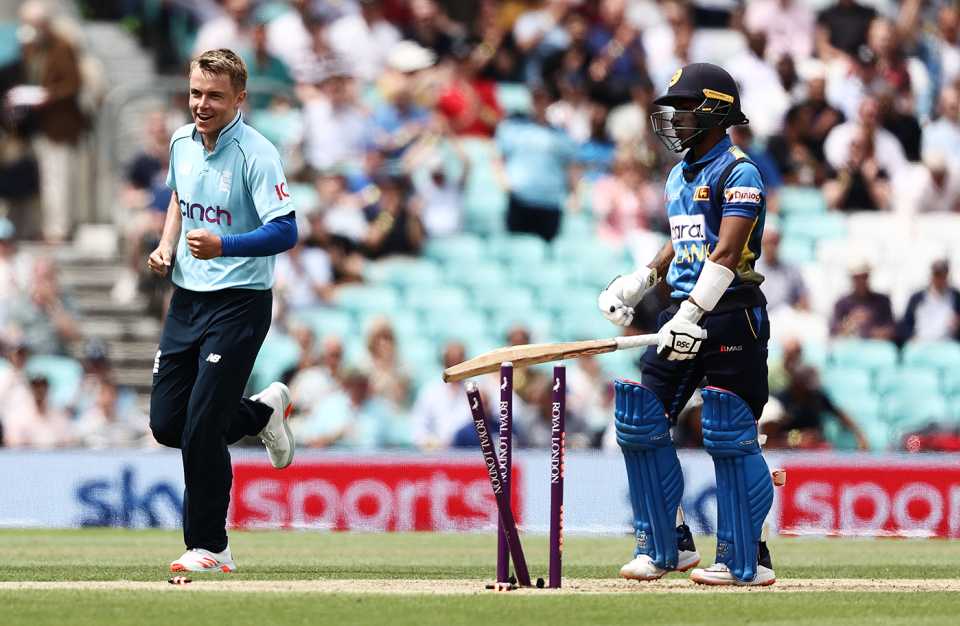 Sam Curran celebrates the wicket of Pathum Nissanka, England vs Sri Lanka, 2nd ODI, The Oval, July 1, 2021