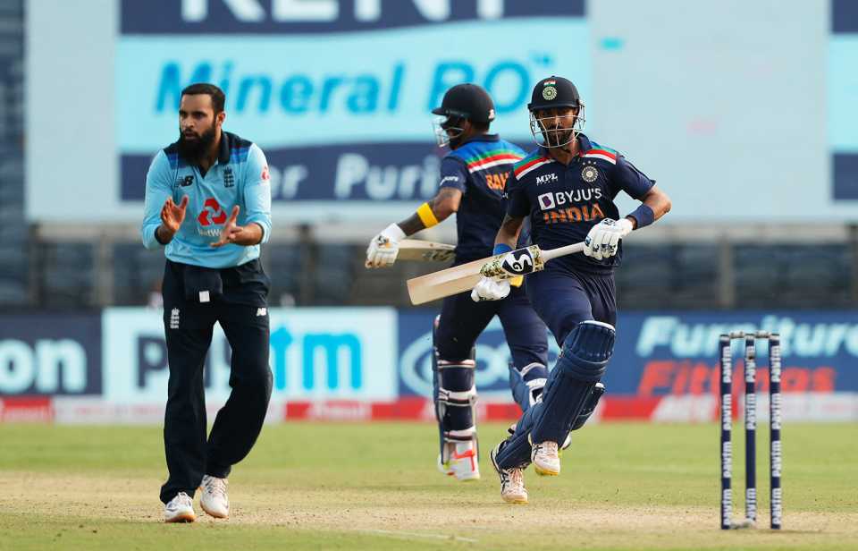 Adil Rashid watches while Krunal Pandya and KL Rahul take a run, India vs England, 1st ODI, Pune, March 23, 2021