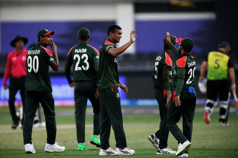 Taskin Ahmed celebrates a wicket, Australia vs Bangladesh, T20 World Cup, Group 1, Dubai, November 4, 2021