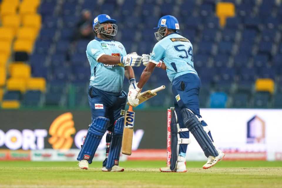 Bhanuka Rajapaksa and Mohammad Shahzad romped to a ten-wicket win, Chennai Braves vs Northern Warriors, Abu Dhabi T10, November 29, 2021