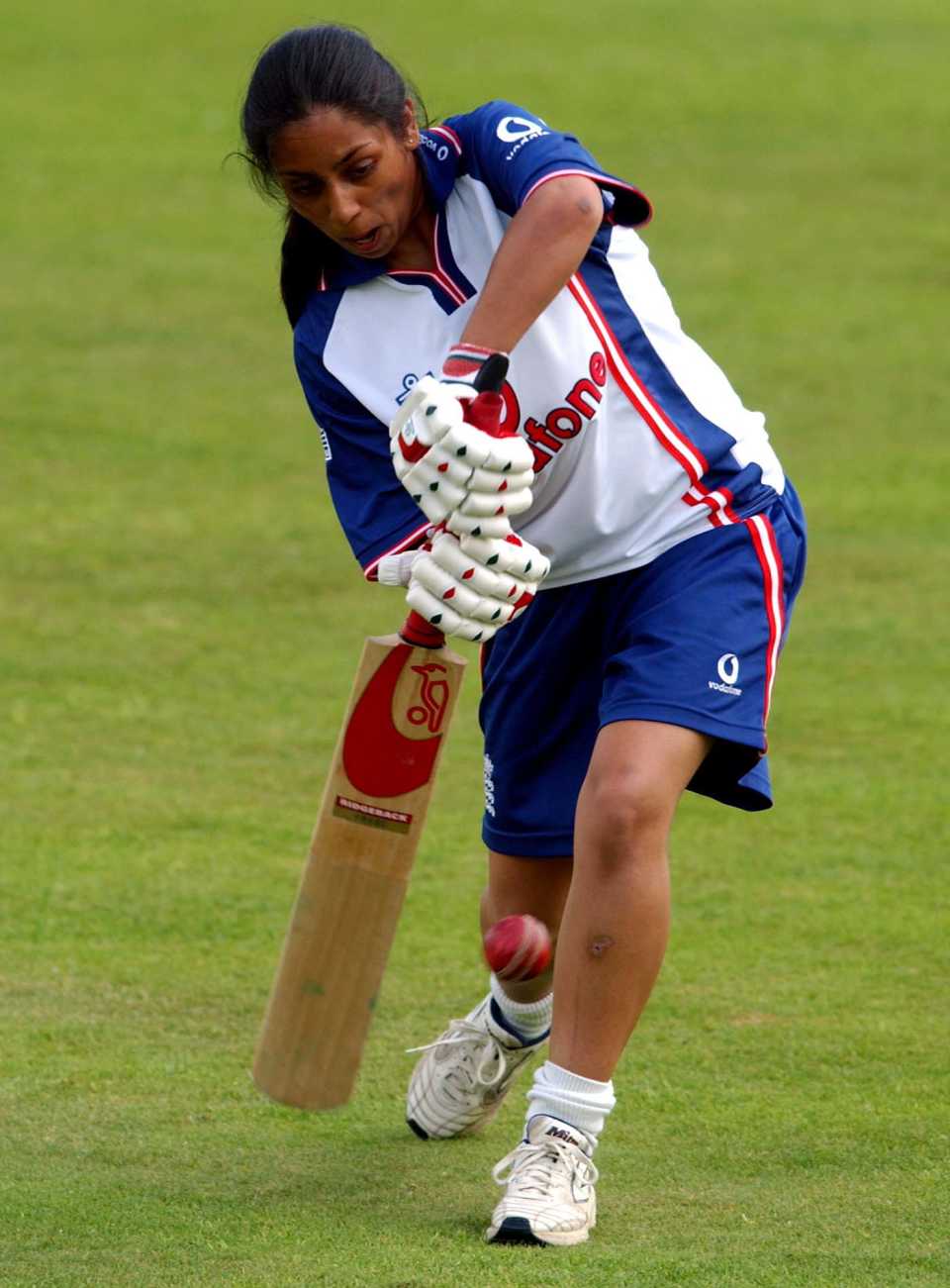 Isa Guha bats ahead of the match against New Zealand