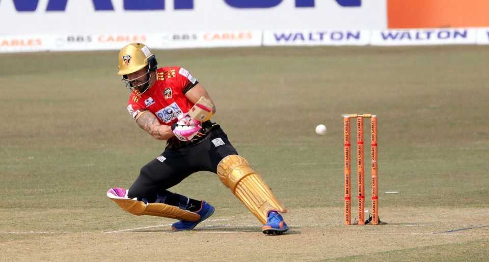 Faf du Plessis plays a scoop, Chattogram Challengers vs Comilla Victorians, BPL 2022, Chattogram, January 31, 2022
