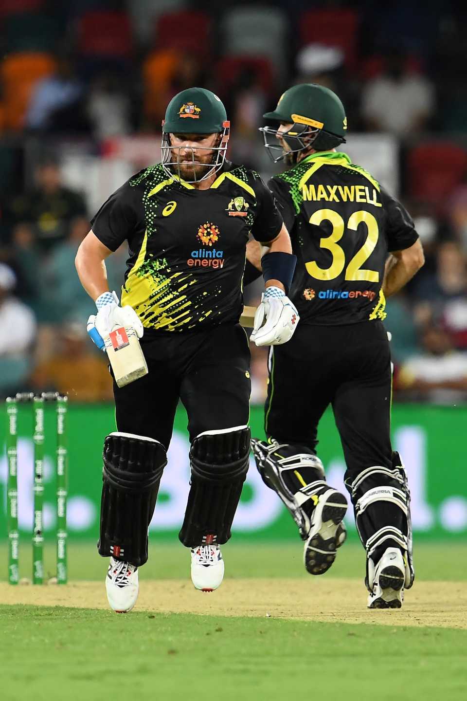 Aaron Finch and Glenn Maxwell added 50 runs for the third wicket, Australia vs Sri Lanka, 3rd T20I, Canberra, February 15, 2022