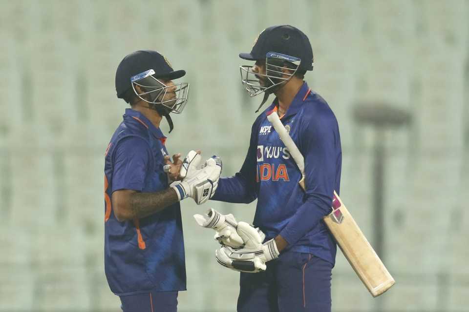Suryakumar Yadav and Venkatesh Iyer shake hands after sealing India's win