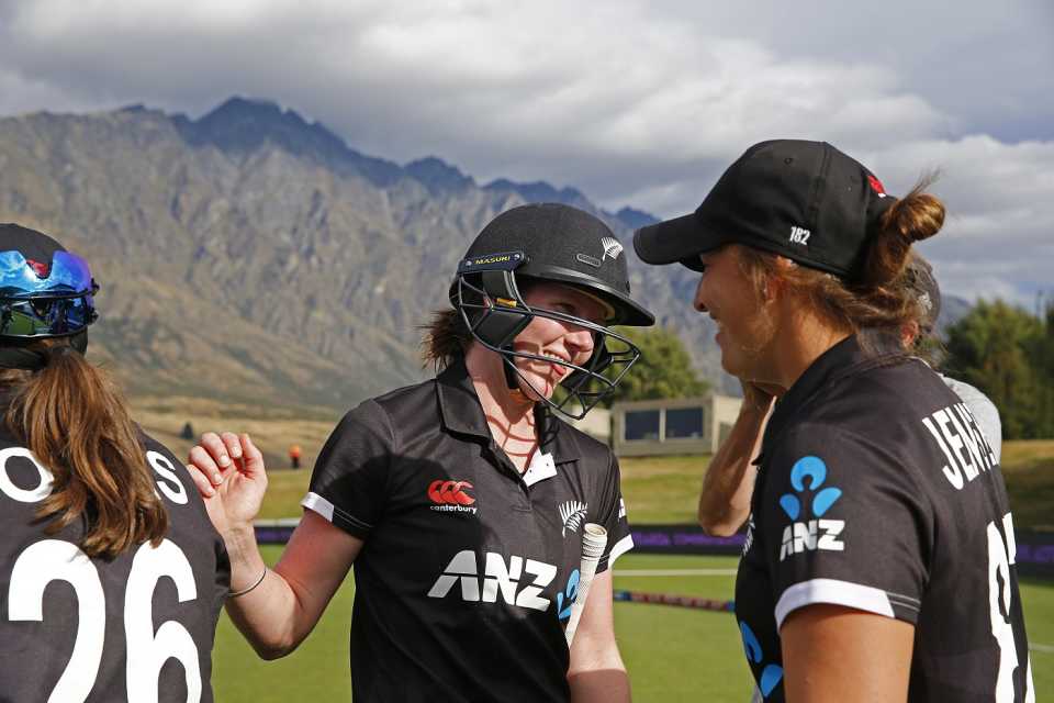 Lauren Down played the finisher to perfection, New Zealand Women vs India Women, 3rd ODI, Queenstown, February 18, 2022