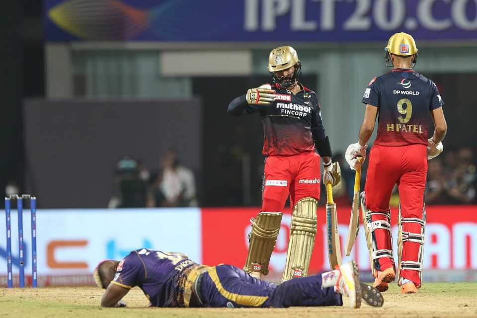 It got nervy in the end but Dinesh Karthik and Harshal Patel completed the chase, Kolkata Knight Riders vs Royal Challengers Bangalore, IPL 2022, Navi Mumbai, March 30, 2022