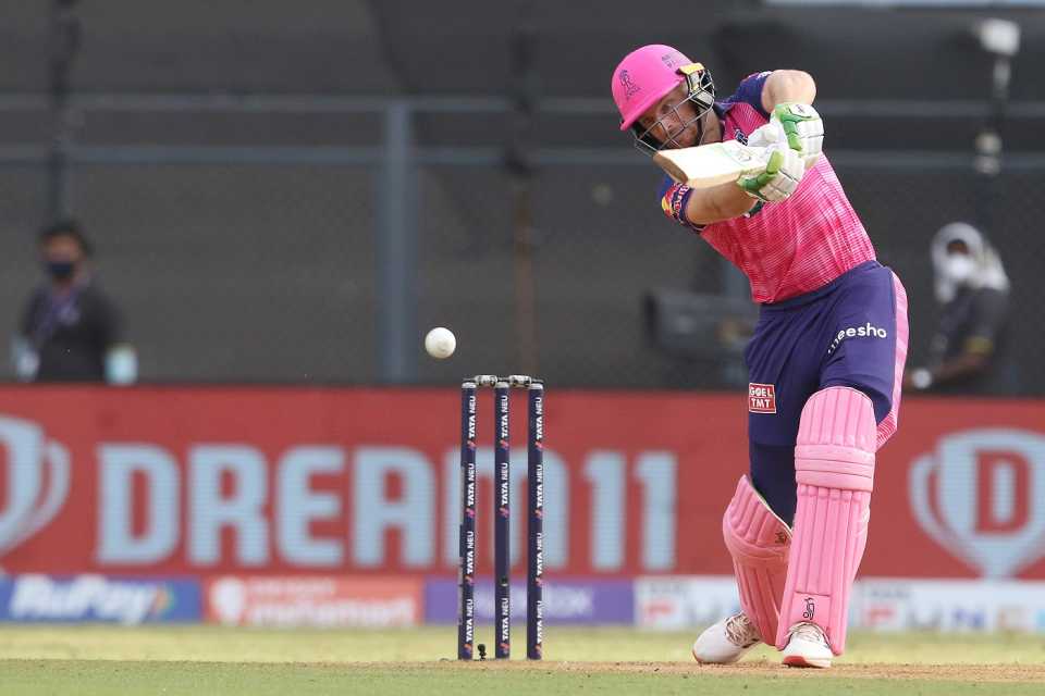 Jos Buttler started off the chase solidly before falling for a 16-ball 30, Punjab Kings vs Rajasthan Royals, IPL 2022, Wankhede Stadium, Mumbai, May 7, 2022