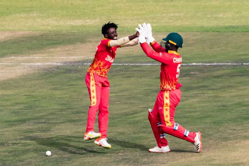Wessly Madhevere celebrates after removing Anamul Haque, Zimbabwe vs Bangladesh, 3rd T20I, Harare, August 2, 2022
