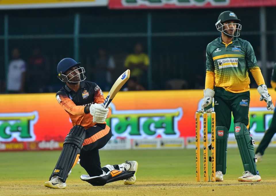 Mohammed Taha nails the lofted sweep, Maharaja T20 Trophy 2022, Hubli Tigers v Shivamogga Strikers, Mysore, August 13, 2022 