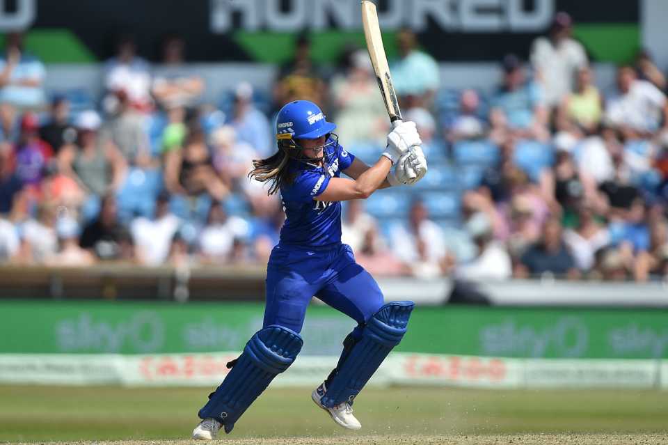 Sophie Luff made 39 off 30 but it wasn't enough in the end, Northern Superchargers vs London Spirit, Women's Hundred, Leeds, August 14, 2022
