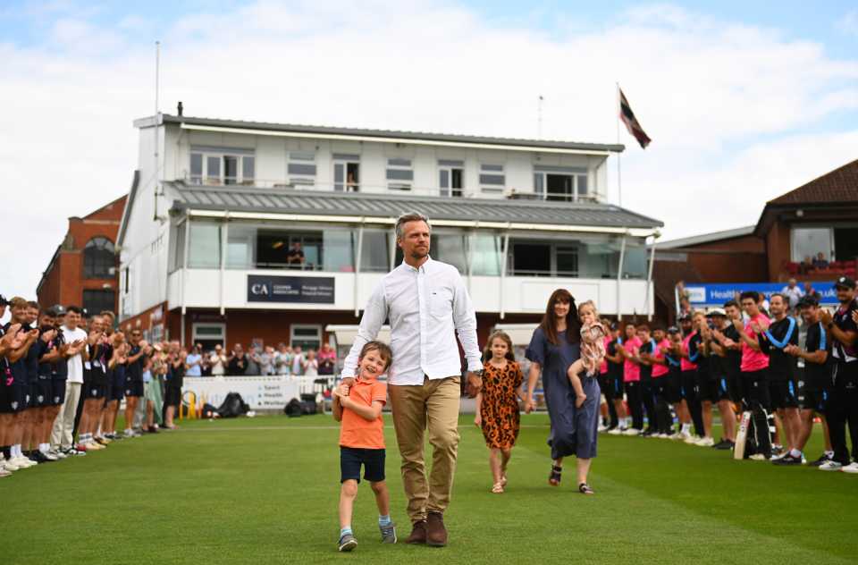 James Hildreth takes accolades at Taunton after confirming he had played his last Somerset match before retirement