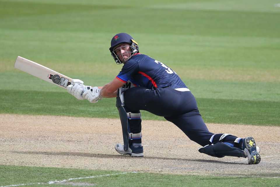 Dane Vilas sweeps during his matchwinning century for Lancashire at Hove, Sussex vs Lancashire, Royal London Cup semi-final, August 30, 2022