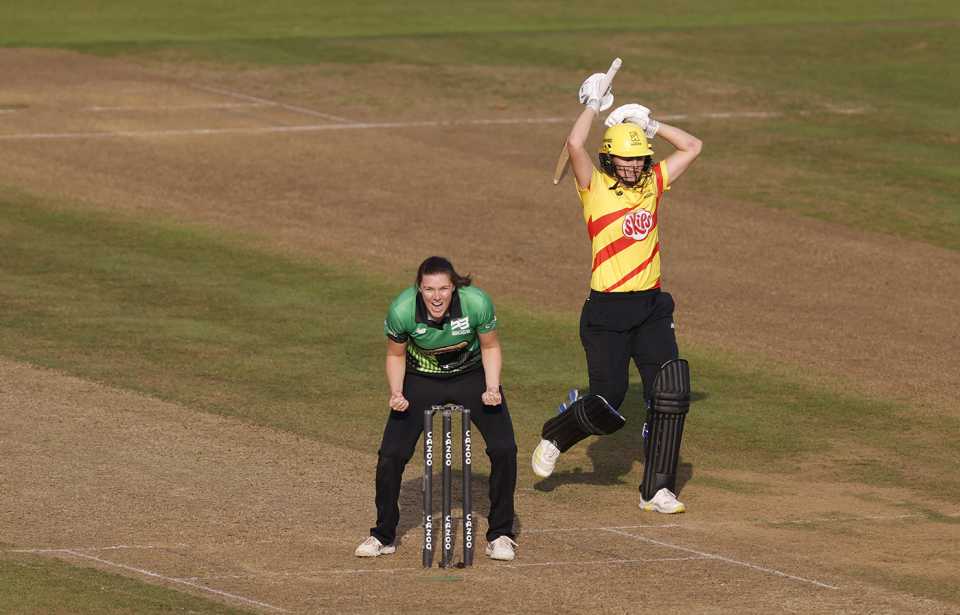 Tahlia McGrath held her nerve in the face of Nat Sciver's late onslaught