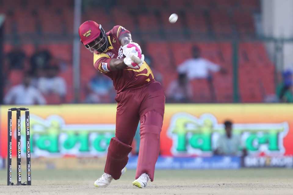 Dwayne Smith smacks one straight down the ground, Bangladesh Legends vs West Indies Legends, Road Safety World Series, Kanpur, September 11, 2022