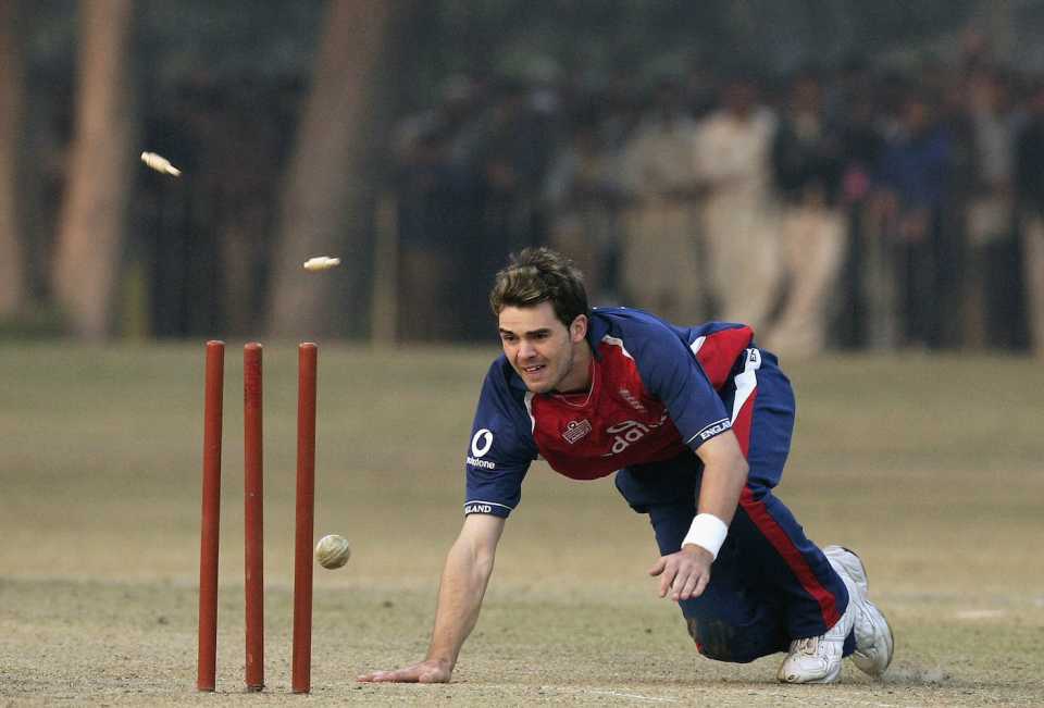 James Anderson attempts a run-out at the tour game at the Bagh-e-Jinnah