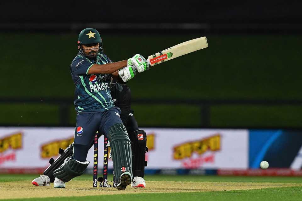 Babar Azam drags one away to the leg side, New Zealand vs Pakistan, Christchurch, Tri-series, October 8, 2022