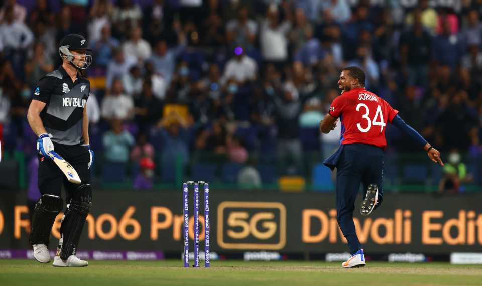 Chris Jordan celebrates what he thinks is the dismissal of Jimmy Neesham before it was overturned on review, England vs New Zealand, Men's T20 World Cup 2021, 1st semi-final, Abu Dhabi, November 10, 2021