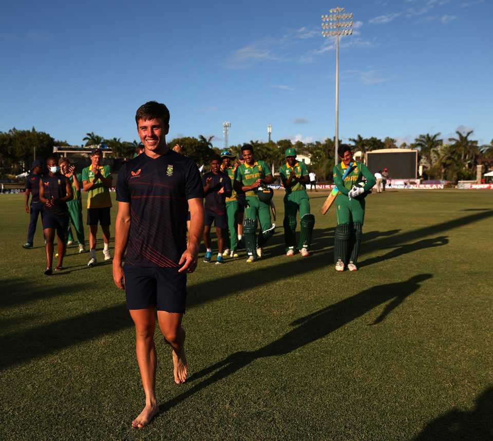 Dewald Brevis walks off to applause, Bangladesh vs South Africa, Under-19 World Cup, Antigua, February 3, 2022