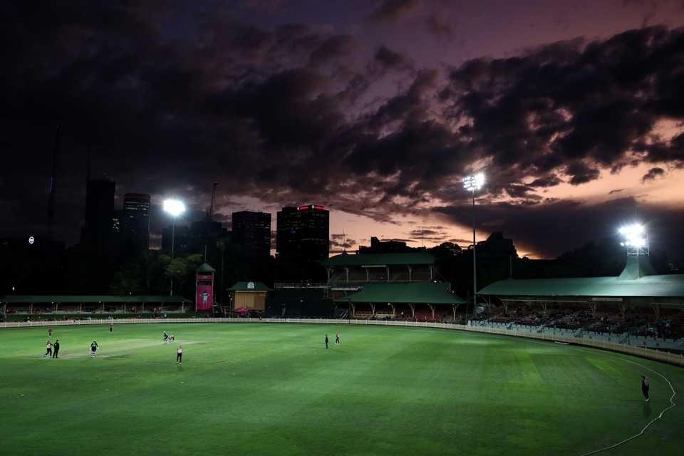 A view across North Sydney Oval, Sydney Sixers vs Brisbane Heat, WBBL, North Sydney Oval, November 16, 2022