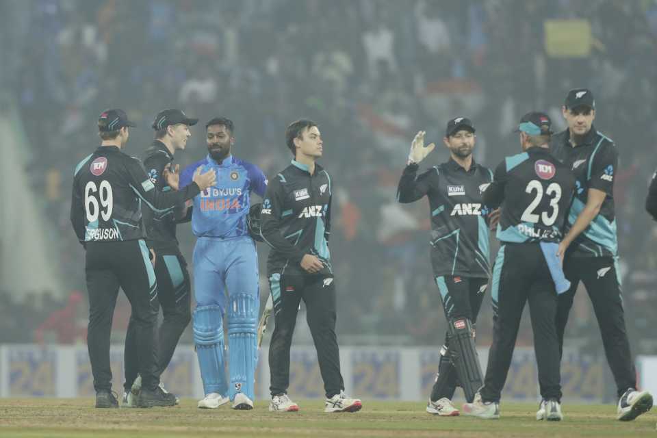 Hardik Pandya and New Zealand's fielders shake hands after the game, India vs New Zealand, 2nd T20I, Lucknow, January 29, 2023
