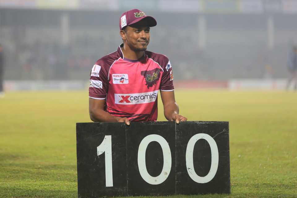 Rubel Hossain picked up his 100th BPL wicket during the match against Khulna Tigers