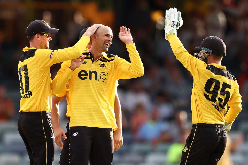 Ashton Agar picked up a five-for