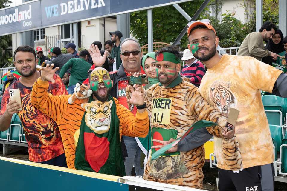 Bangladesh's fans get into the spirit of the occasion at Chelmsford, Ireland vs Bangladesh, 1st ODI, Chelmsford, May 9, 2023