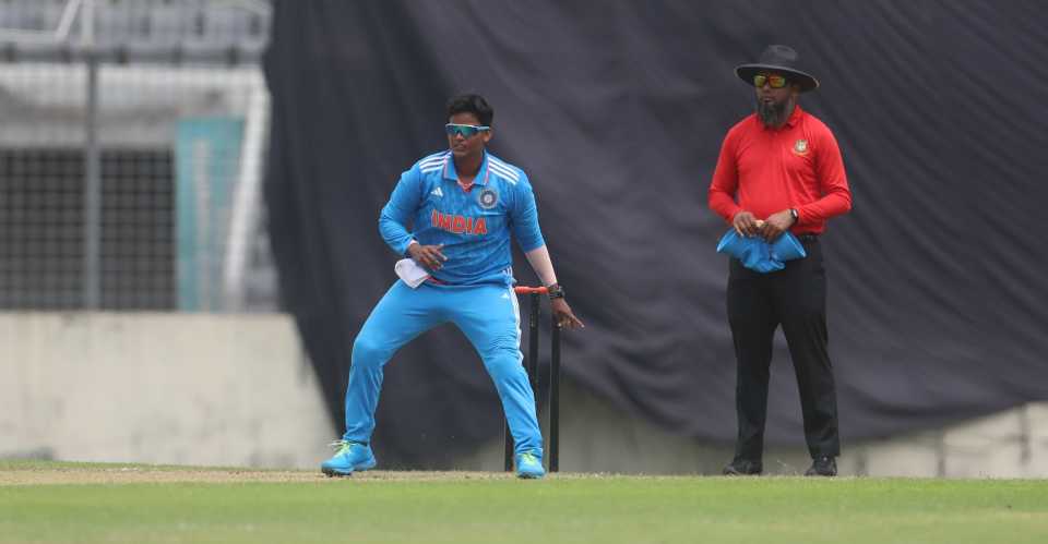 Deepti Sharma in her follow-through, Bangladesh vs India, 1st ODI, Mirpur, July 16, 2023