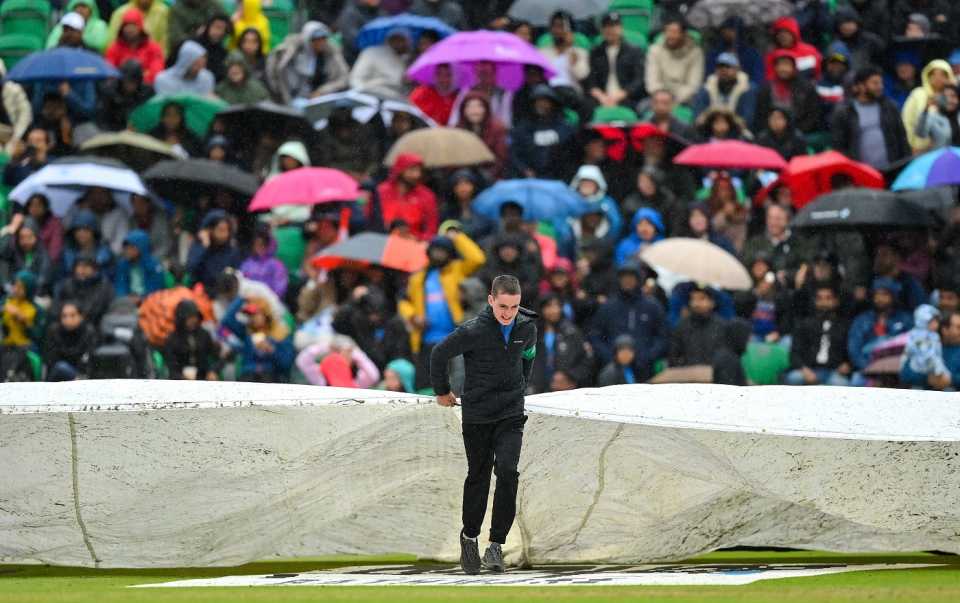 Rain interrupted India's chase in Malahide, Ireland vs India, 1st T20I Malahide, August 18, 2023