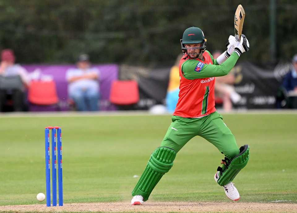 Peter Handscomb settled Leicestershire's chase