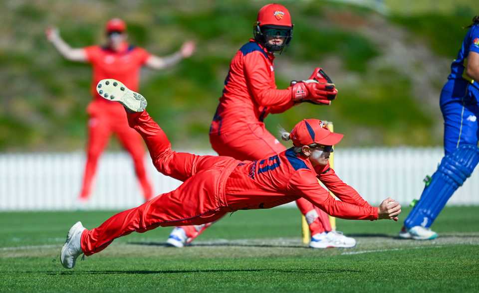 Bridget Patterson took a stunning catch at slip, South Australia vs ACT, WNCL, Karen Rolton Oval, September 24, 2023